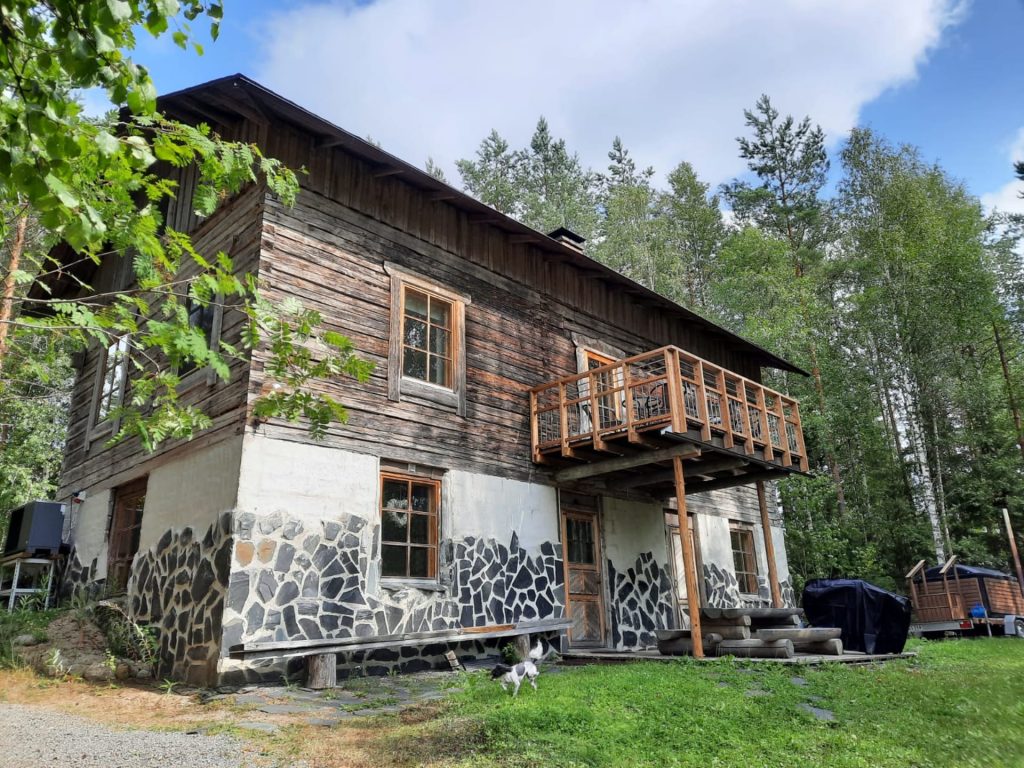 Log Cabin Seitsemisen Torpat