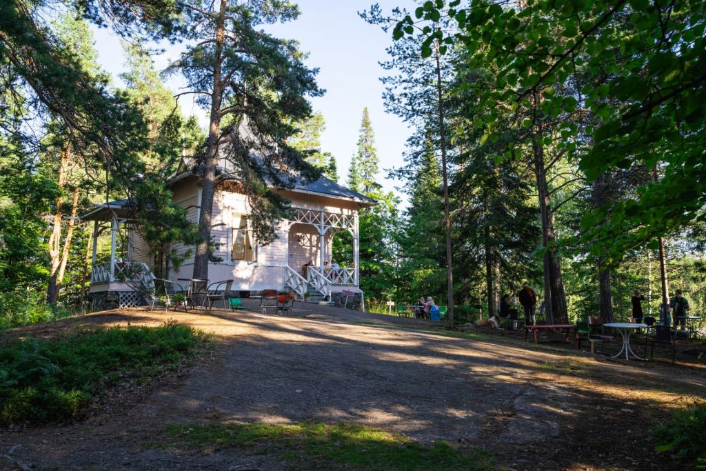 Crepe café Lettukahvila Kalliolinna in Sulosaari island