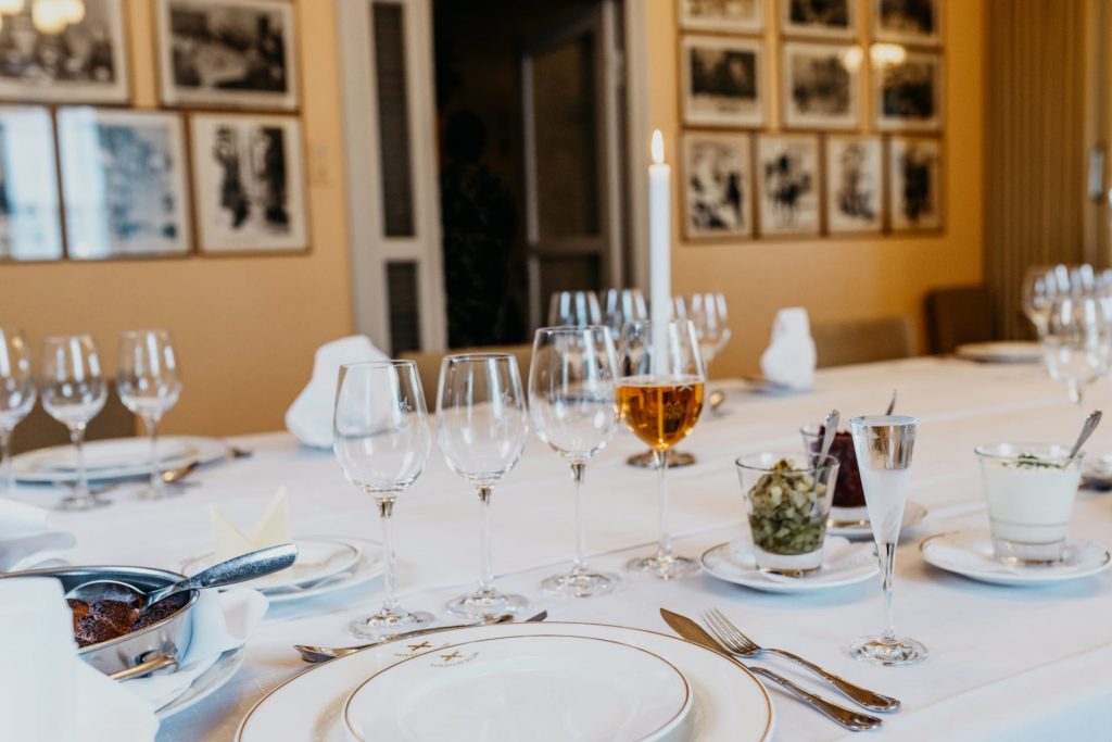 Marshal's table at Mikkeli's Club.