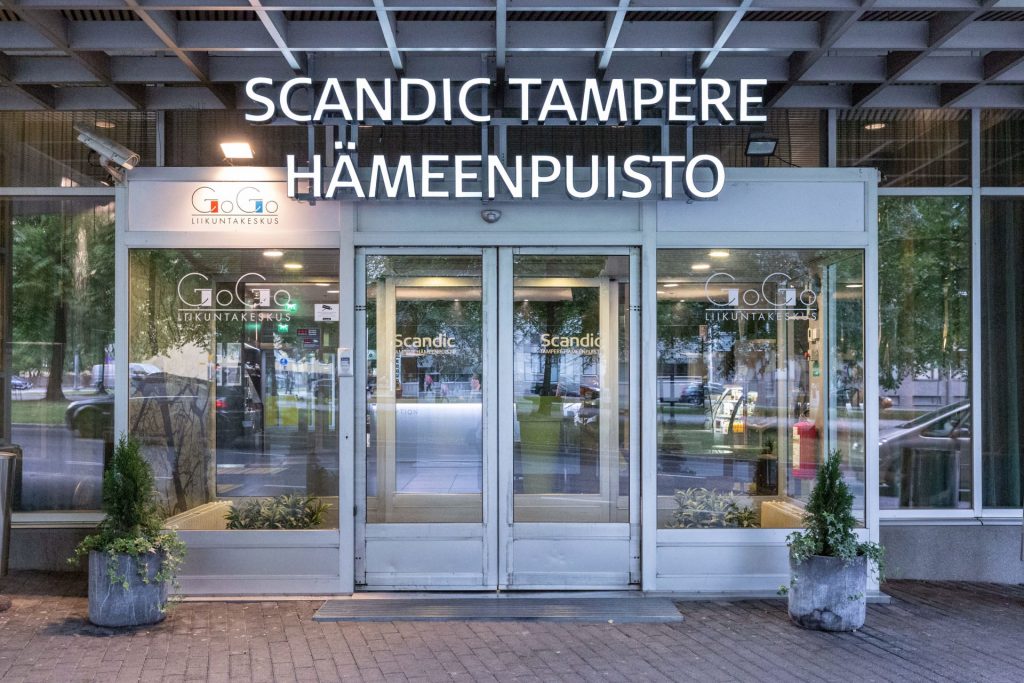 Entrance of the hotel.