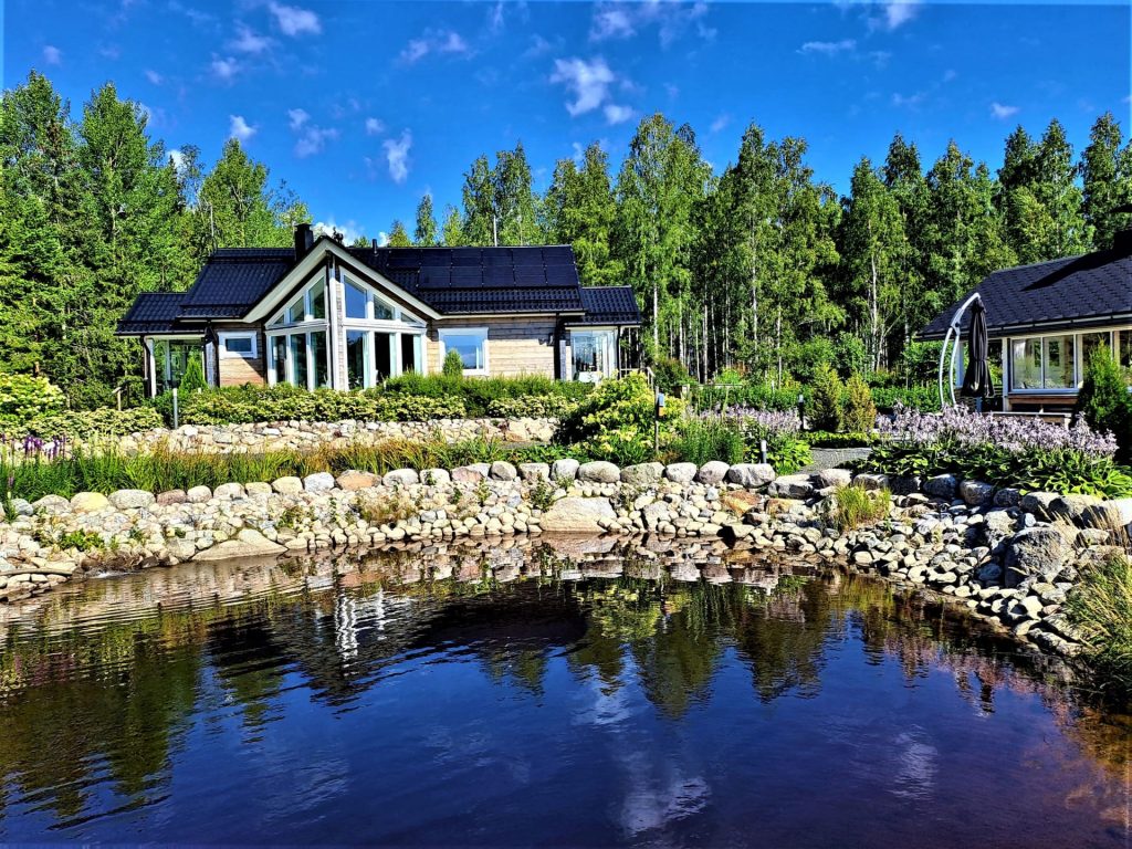 Sisäpiha Villa Paasirinne A